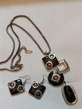 Geometric Black & Pink Accent Pendant Necklace and Earring Set